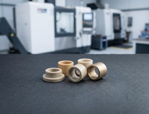 Plastic and self-lubricating bushings in Delrin and bronze