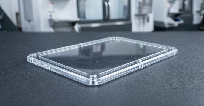Clear polycarbonate window panel for consumer appliance product