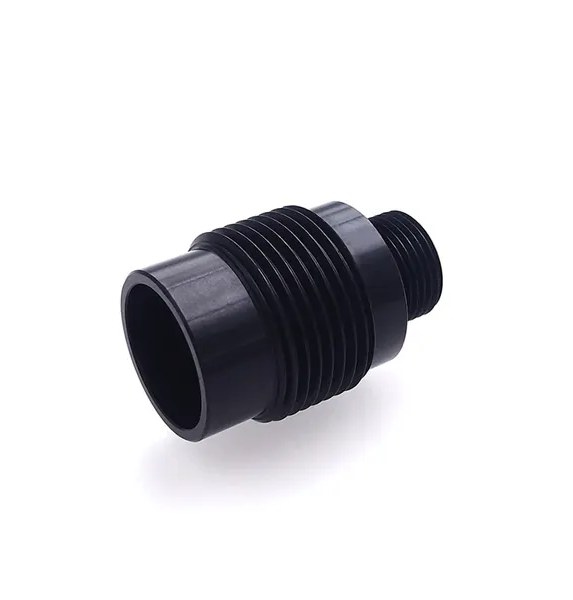 Black polyethylene fitting with threaded end