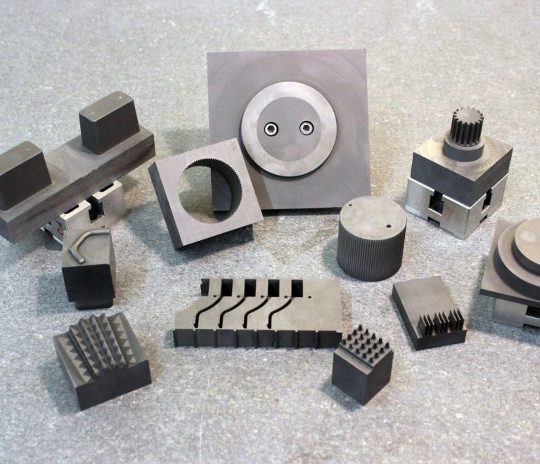 Sinker EDM machined mold cavity block with sharp internal corners