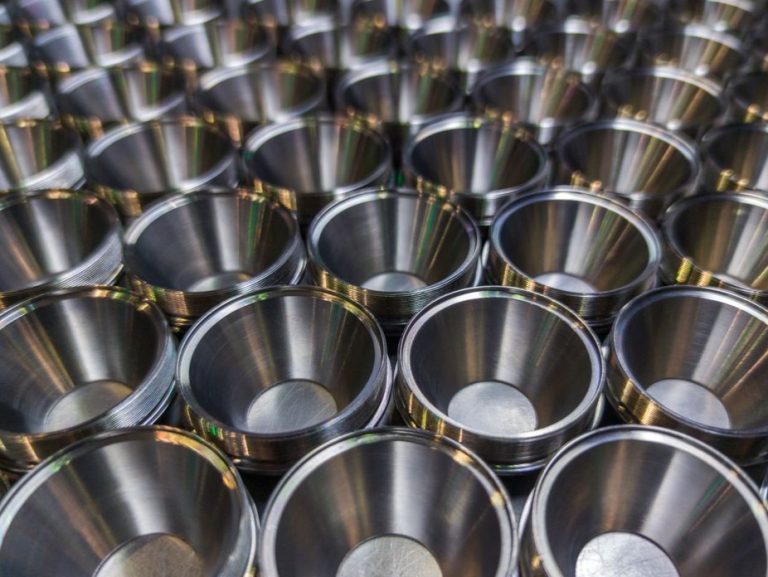 Passivated stainless steel machined parts