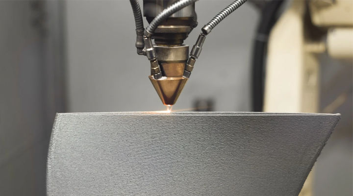 CNC obdelava v primerjavi s 3D tiskanjem kovin, ki je boljša za proizvodnjo kovinskih delov