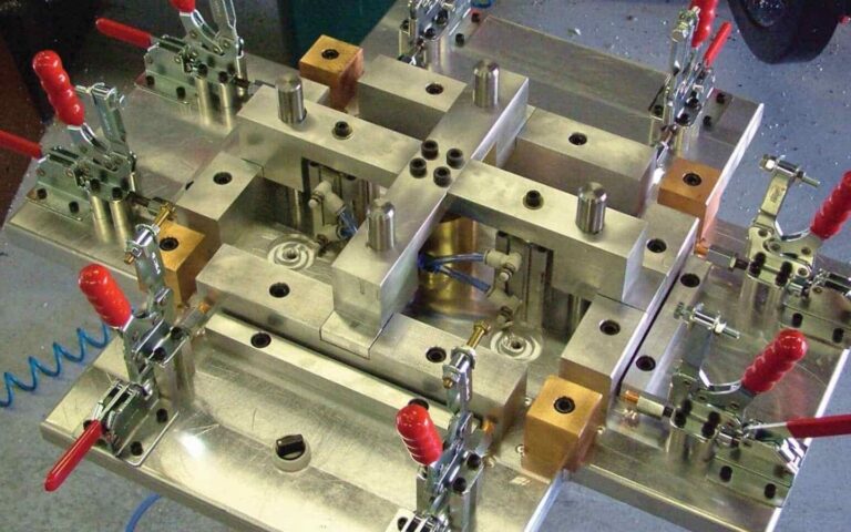 Jigs and Fixtures -Differences and Applications