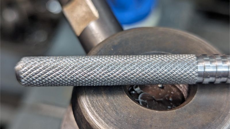 Knurling Process Rolling vs. Cutting