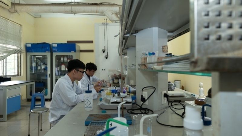 Universities and Research Labs