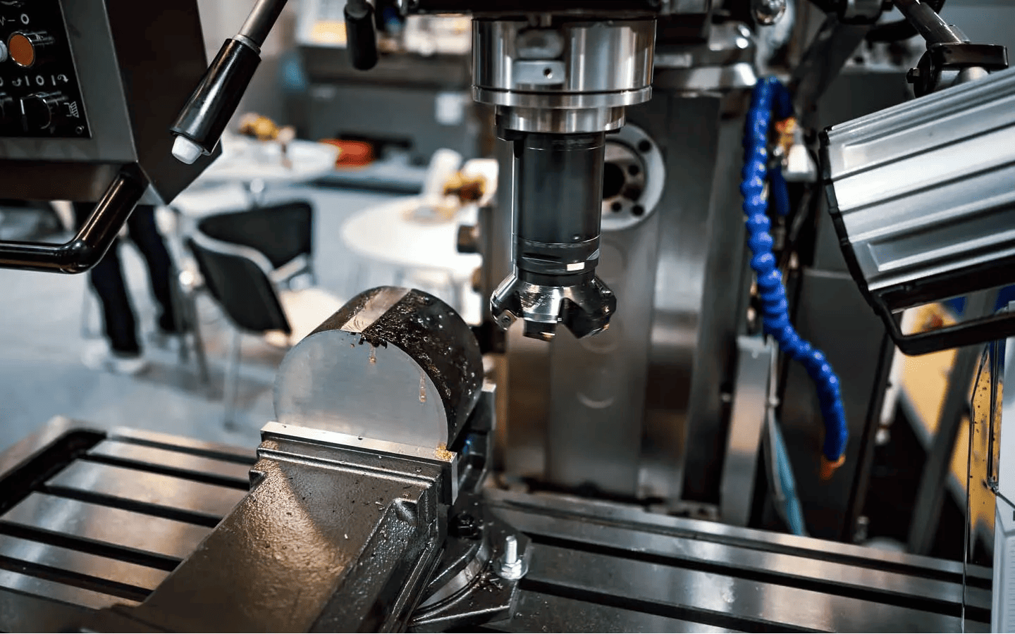 Vertical vs Horizontal Milling Machines: What Are Their Differences